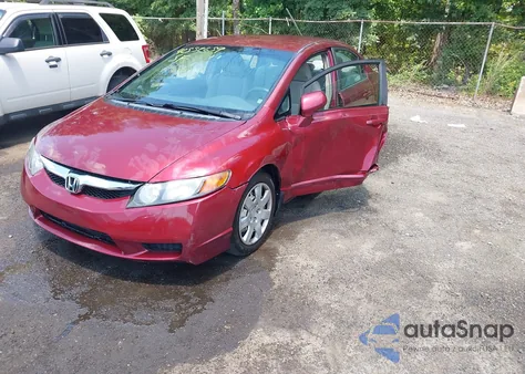 2011 Honda Civic Lx z USA, uszkodzony, nr VIN 19XFA1F59BE008382
